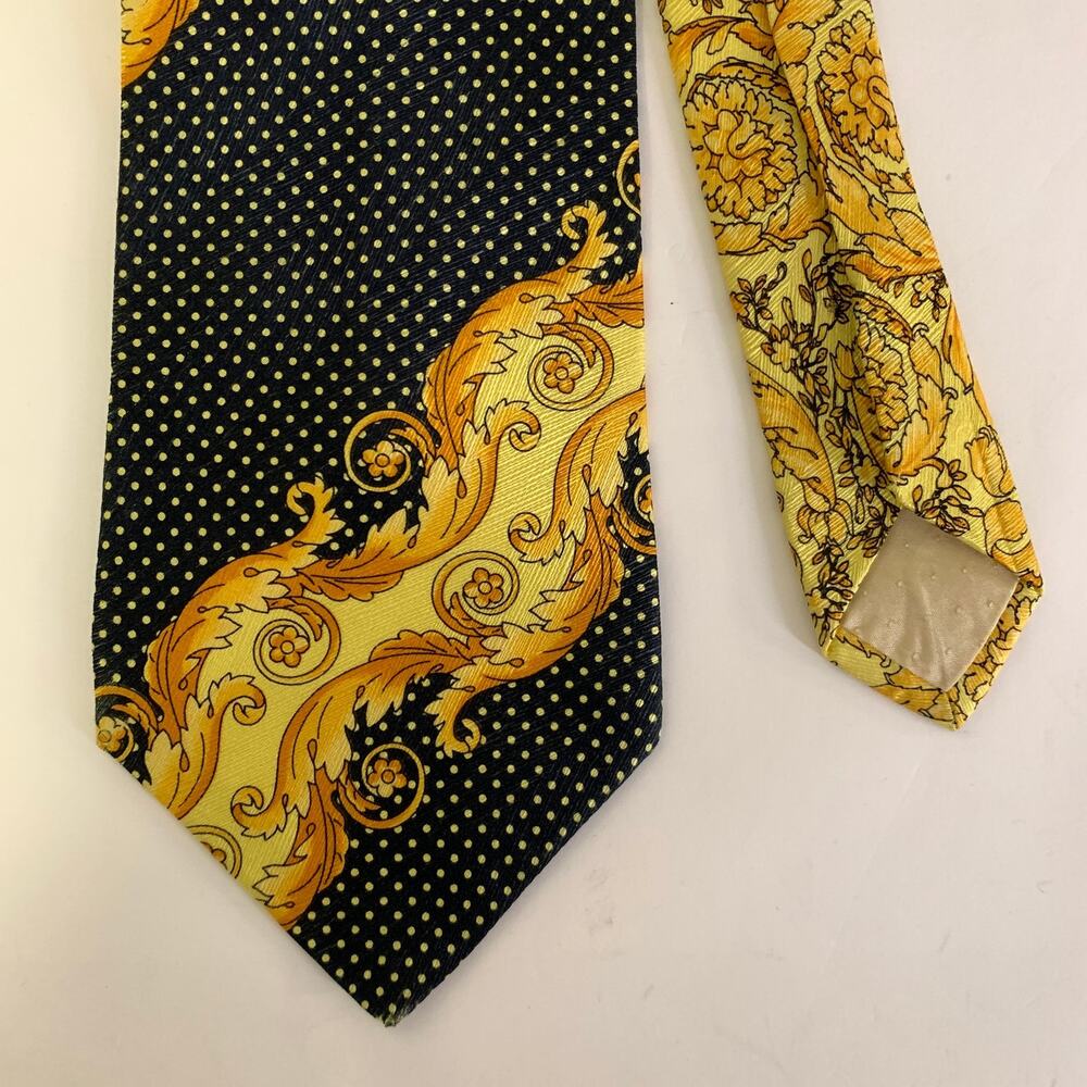 GIANNI VERSACE Black Yellow Silk Tie